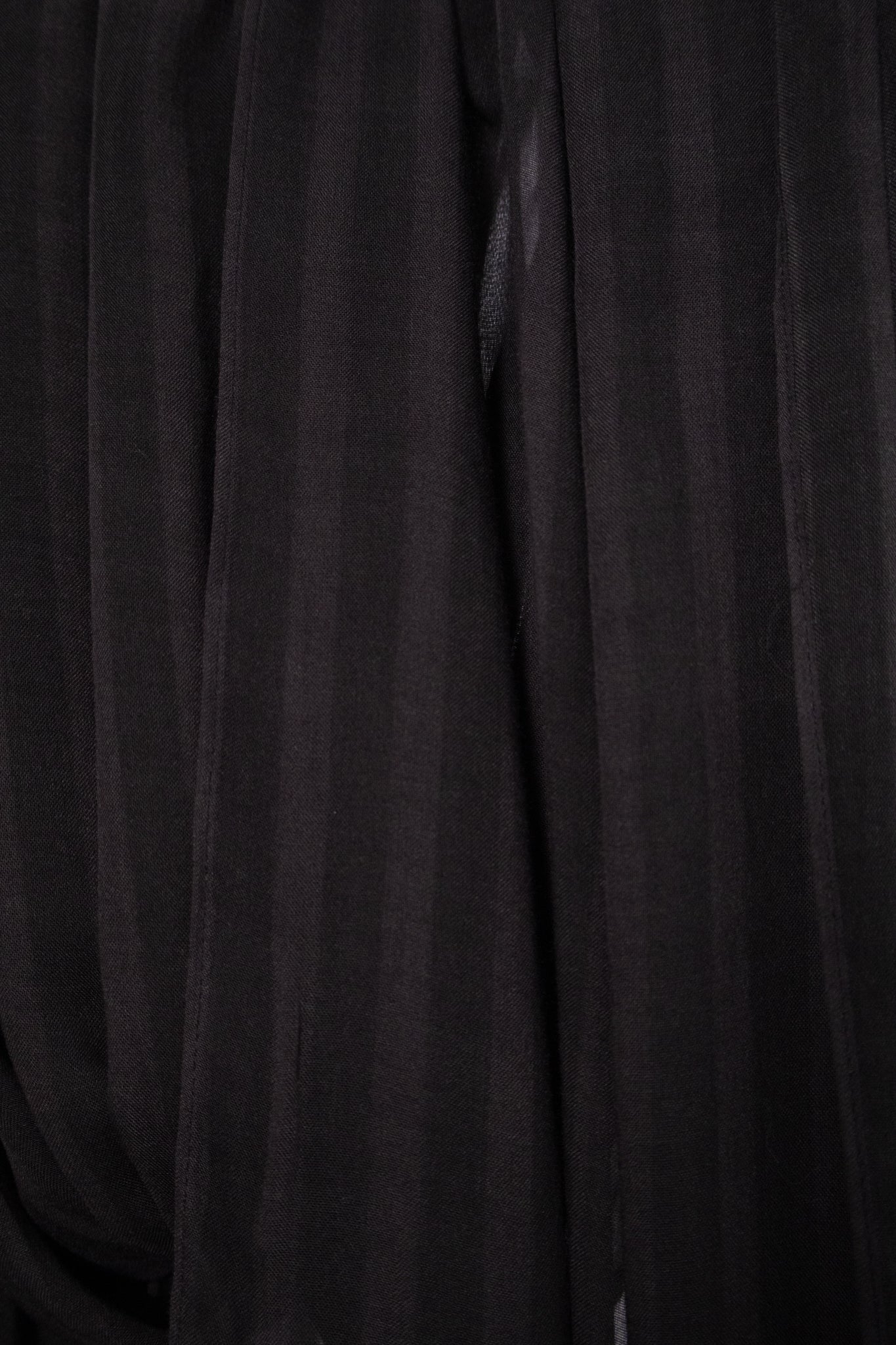 Subtle Wide Stripe - Charcoal