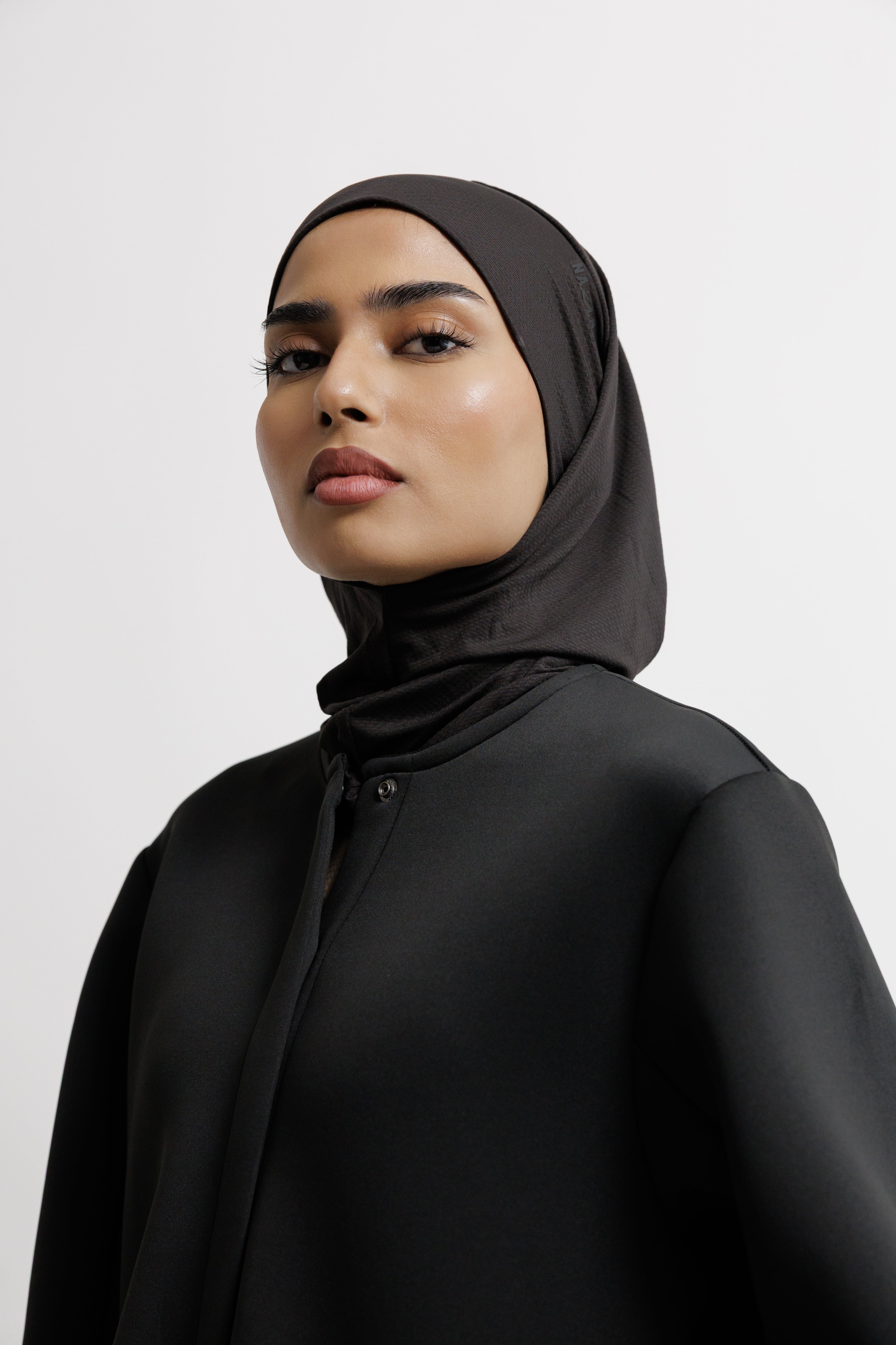 NAZLA ACTIVE - Secure Hijab Black