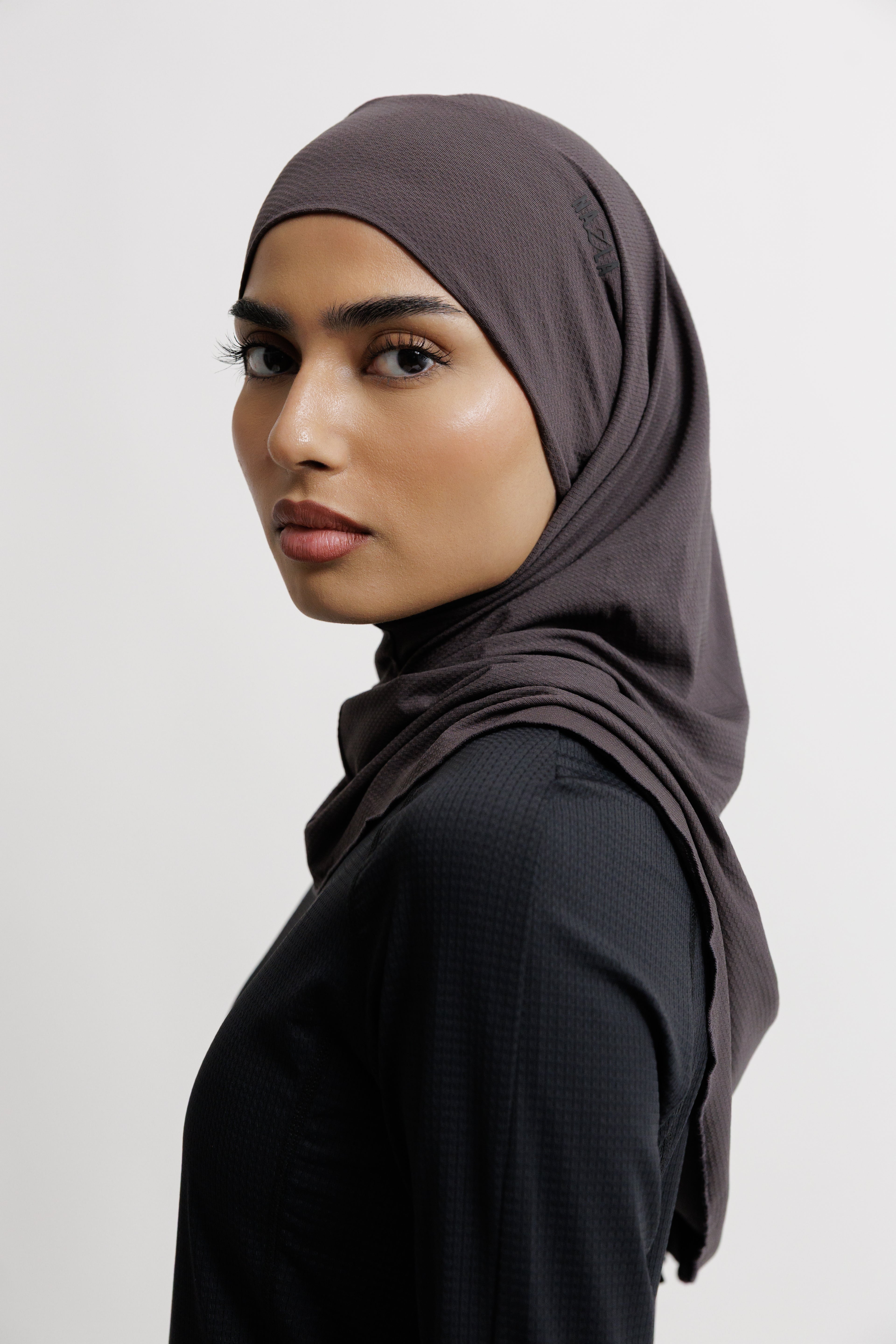 NAZLA ACTIVE - Secure Hijab Grey