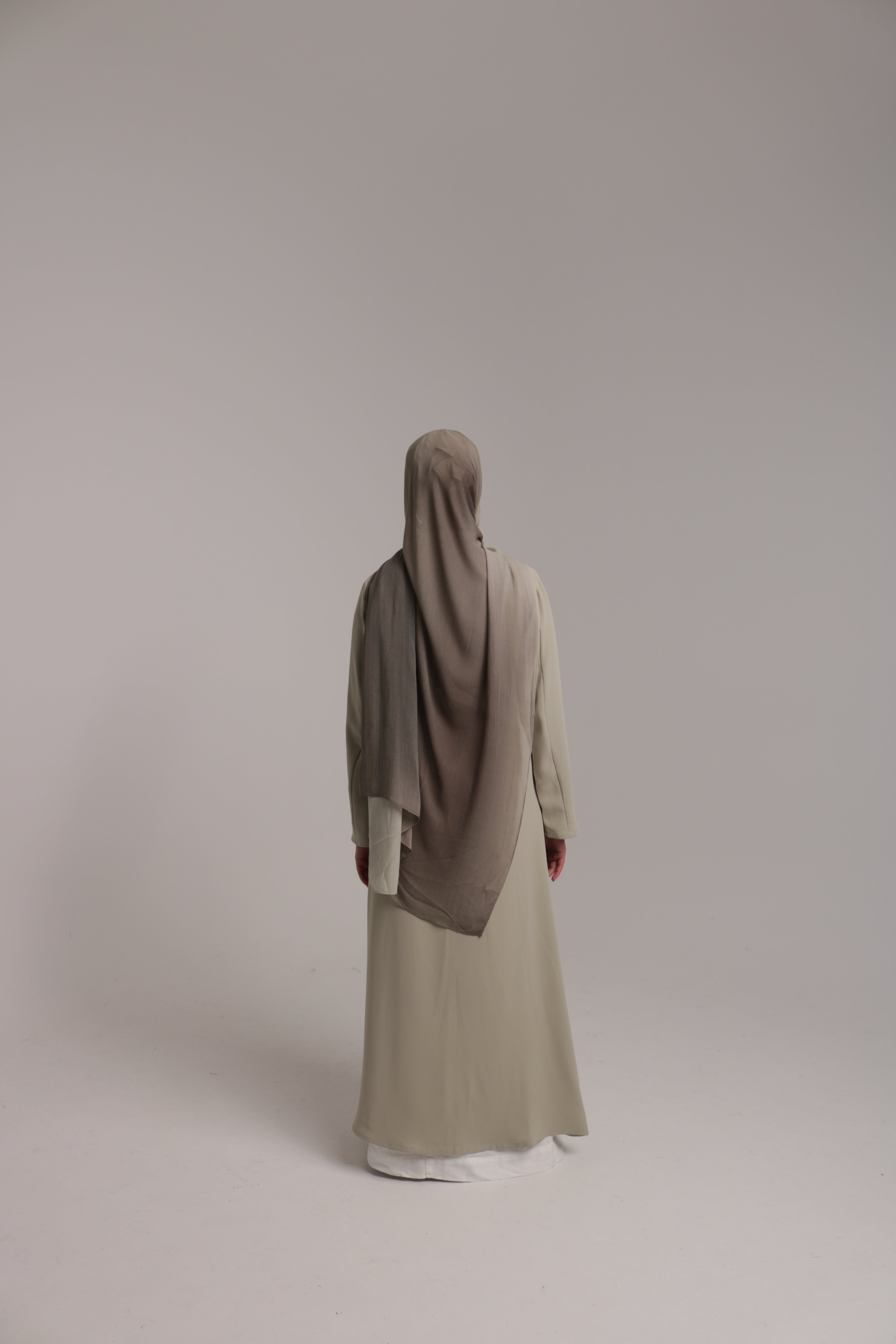 Blazer Tie Abaya - Oyster