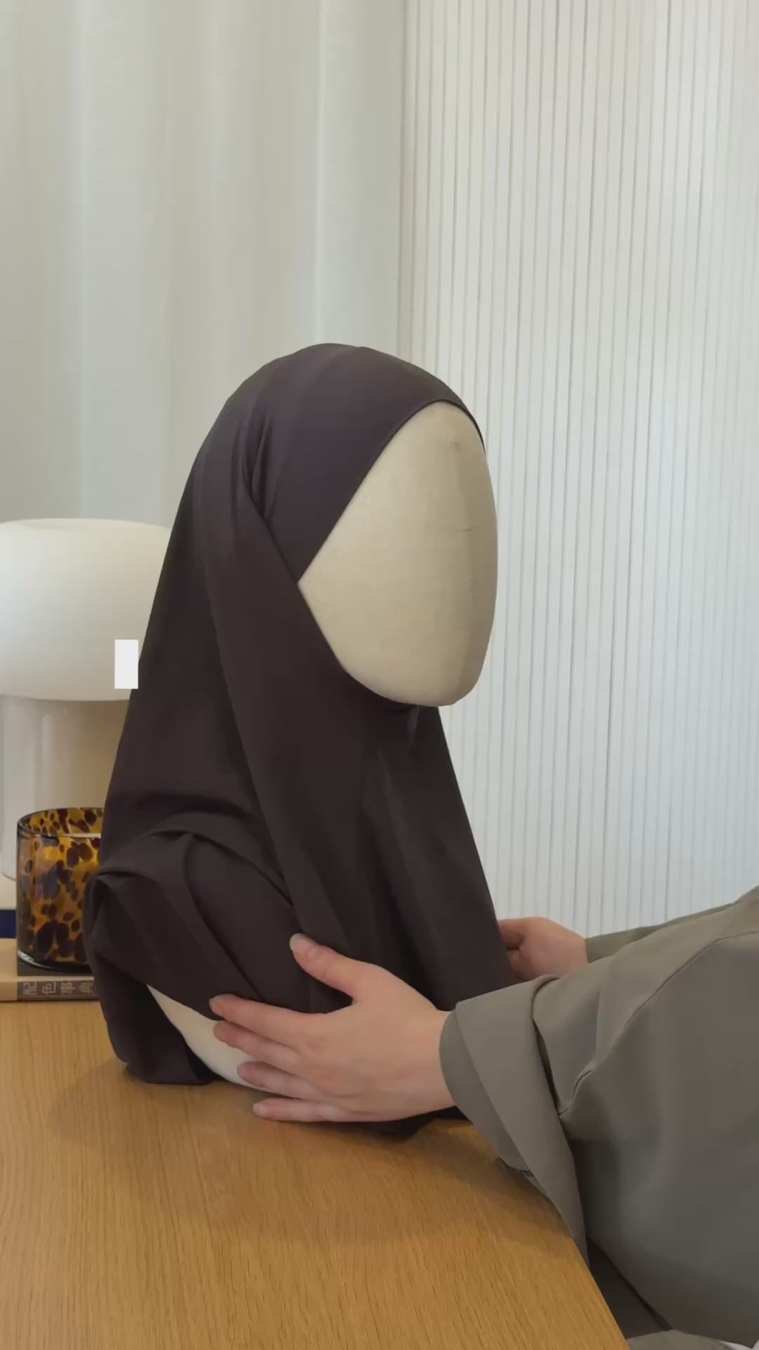 NAZLA ACTIVE - Secure Hijab Espresso